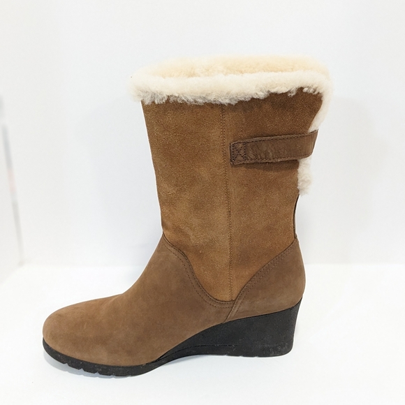 NWOT UGG Waterproof Edelina Wedge Boots - Picture 4 of 16